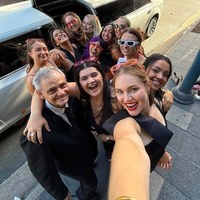 A group selfie beside the limousine on a My Ultimate Hens weekend