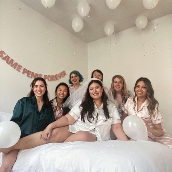 Photo sent in with this review: The Truly Magnificent Hens Weekend